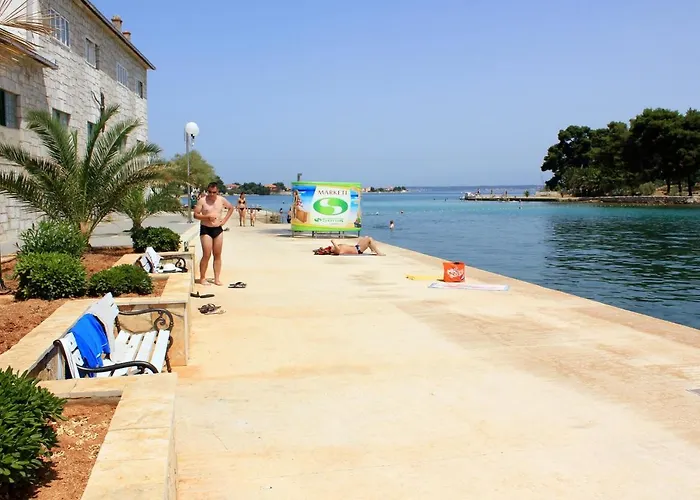 شقة With A Parking Space Preko, Ugljan - 12658 *