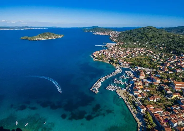 شقة With A Parking Space Preko, Ugljan - 12658 *